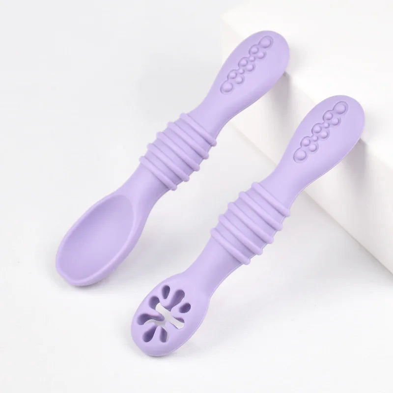 Cuillère d'apprentissage en silicone