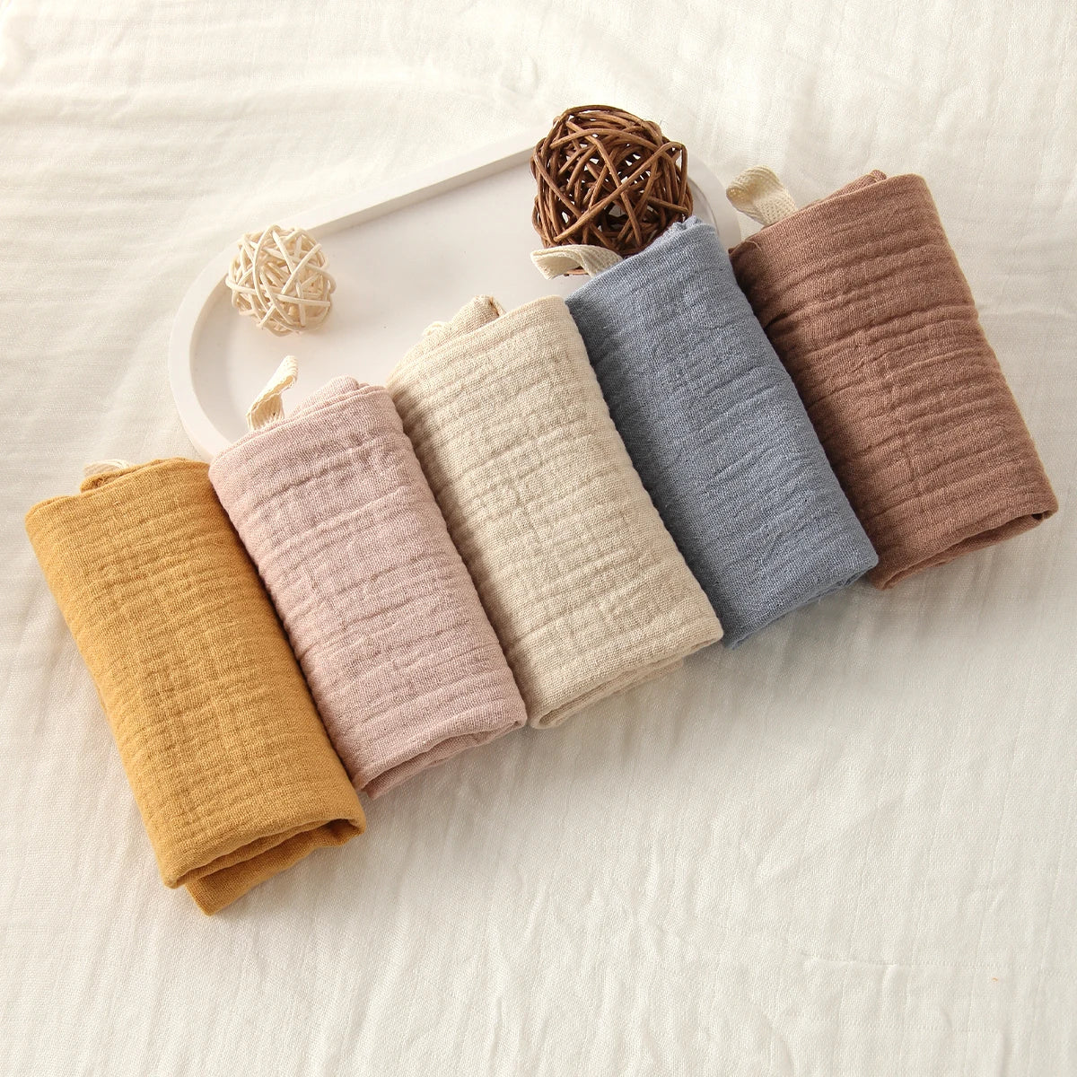 Lot de 5 serviettes de toilette carrées en coton pur